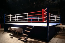 Ринг боксерский с помостом 6,1 х 6,1 помост 0,5м (боевая зона 5м х 5м)