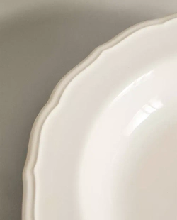 ZARA HOME ГЛУБОКАЯ ТАРЕЛКА ИЗ ФАЯНСА С ФИГУРНОЙ КРОМКОЙ, ЭКРЮ