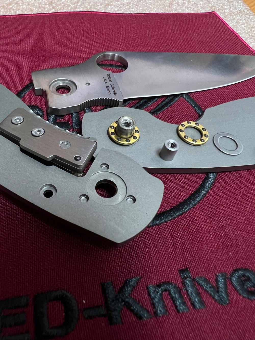 Нож Spyderco Military (Титан) A+++ RK-317