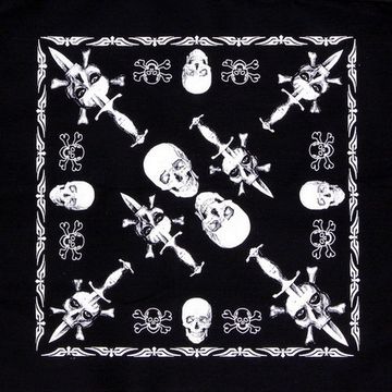 Бандана Череп с кинжалами (139)
