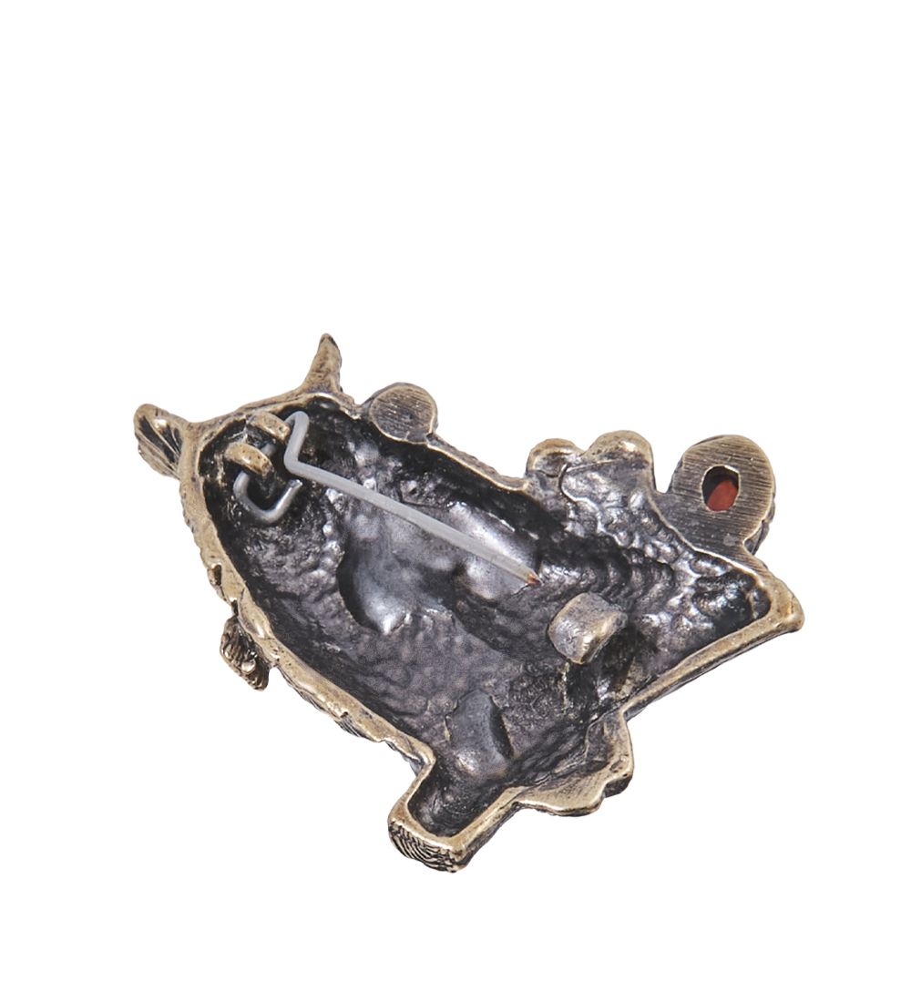 AM-4028 Брошь «Совушки Теплота» (латунь, янтарь)