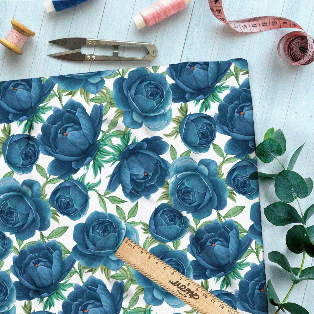 Ткань футер 2-х нитка тёмно-голубые розы на белом фоне
