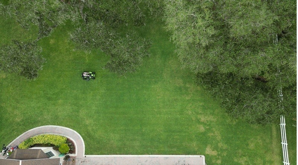 Трактор садовый GREENWORKS GC82LT107 82V, аккумуляторный без АКБ и ЗУ 7404507