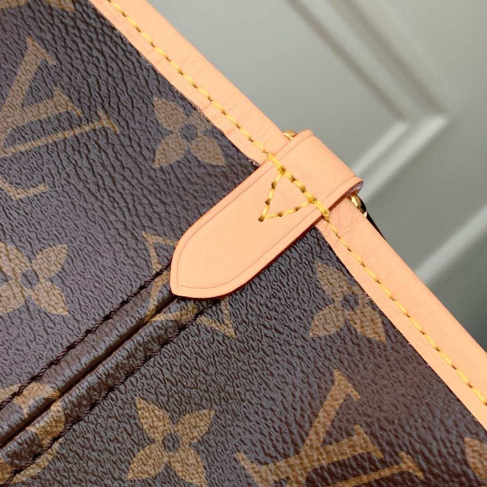 Louis Vuitton Neverfull Inside Out MM