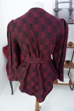 Жакет шерстяной 46 размер