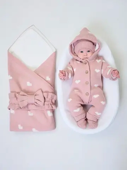 Конверт на выписку для новорожденных на меху