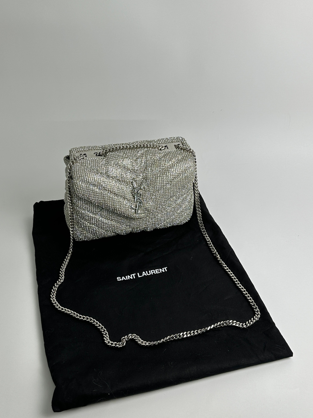 Сумка Saint Laurent Loulou Small crystal shoulder bag