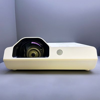 Интерактивный проектор напольный Максимальная комплектация