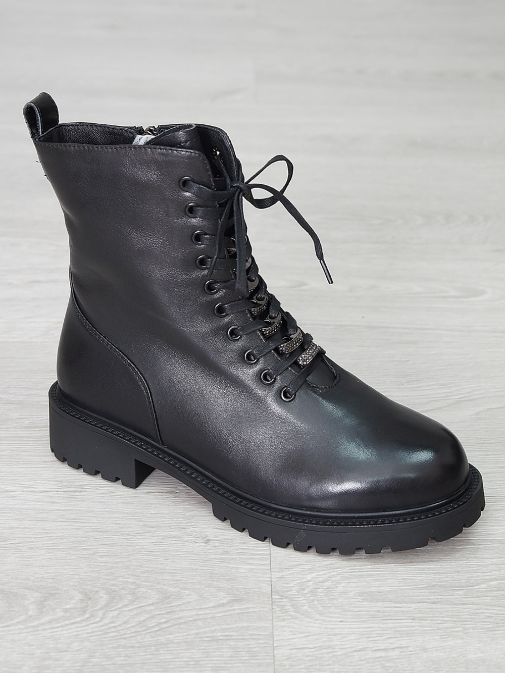 Ботинки женские зимние CARDICIANA A1093-1