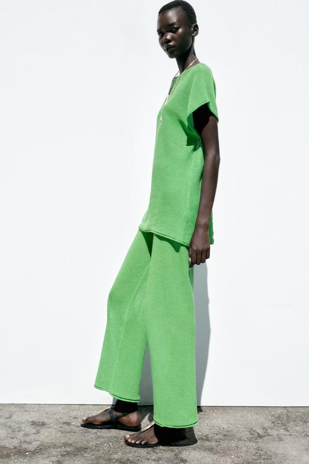 ZARA ТРИКОТАЖНЫЙ ТОП С ШИРОКИМИ РУКАВАМИ, ЗЕЛЕНЫЙ