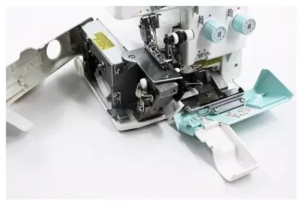 Оверлок JUKI PE 670 N