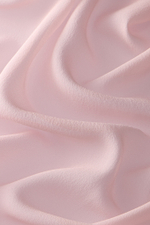 ПЛАТОК ИЗ СВЕТЛО-РОЗОВОГО ШЕЛКА 90*90