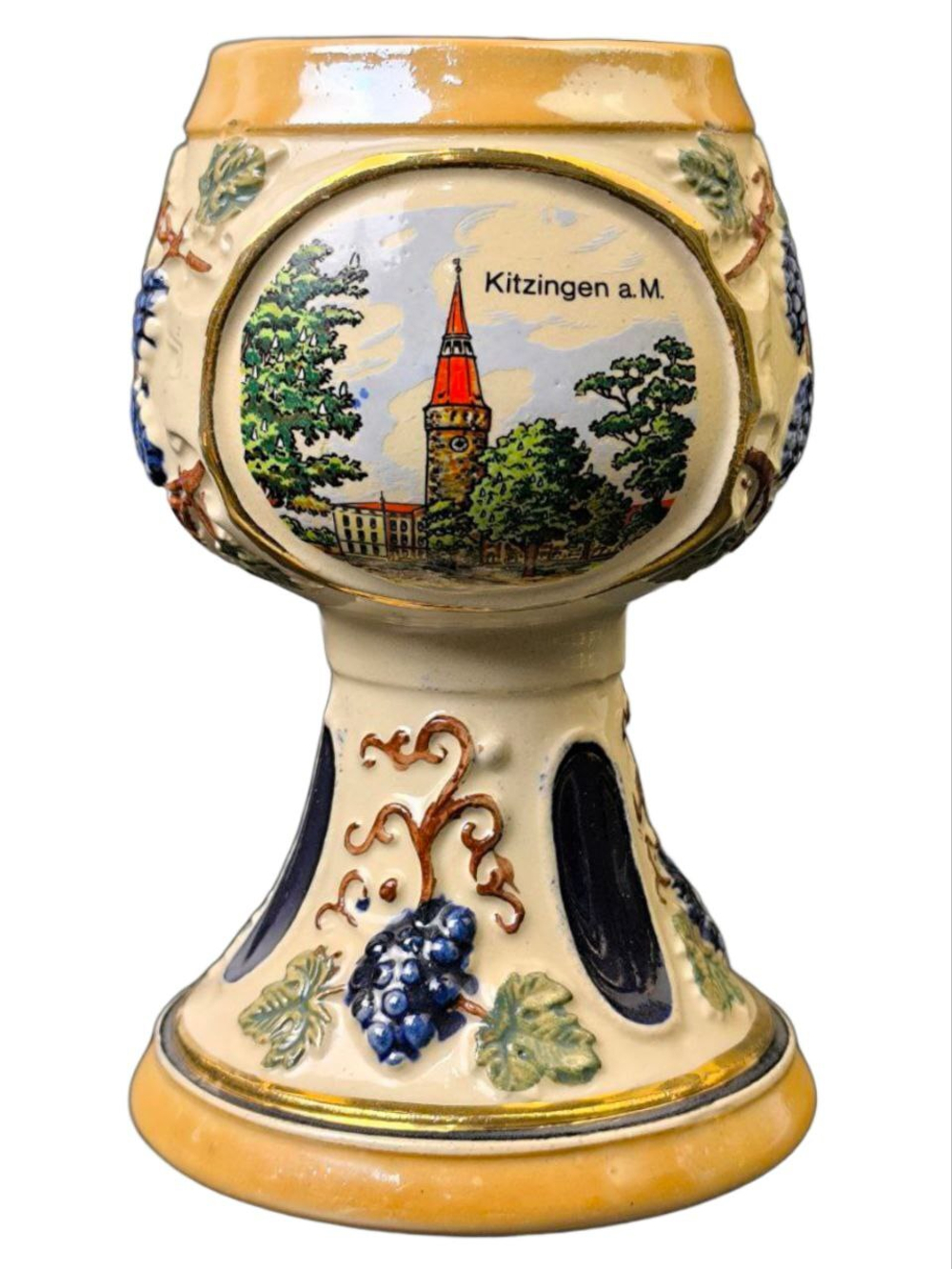 Фарфоровый кубок "Королева вина" (Рёмер) Германия