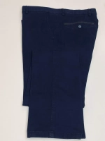 Брюки прямые чинос классические