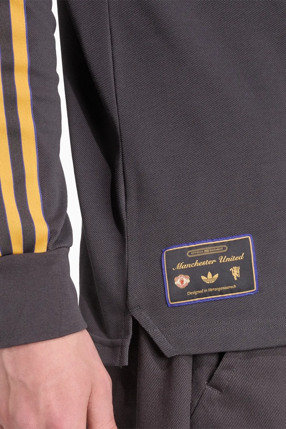 Футболка с длинными рукавами adidas Manchester United 25/26 Terrace Icons Polo - серый