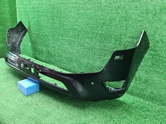 Бампер передний Toyota Land Cruiser 300 (21-нв)