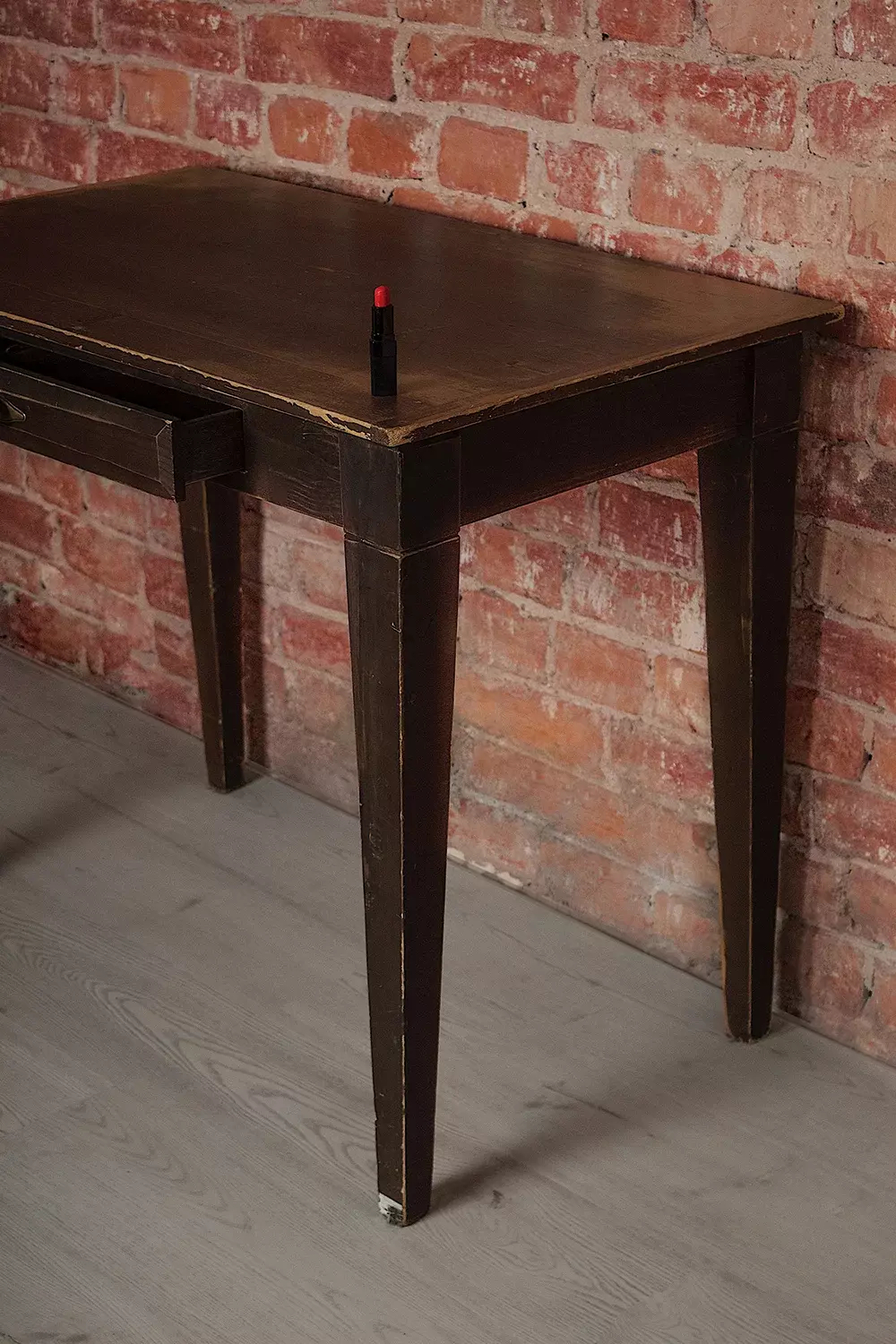 Композитный ламинат RESPEECT FLOOR 4218 Дуб Морозный - Магазин напольных покрытий в Екатеринбурге. MAXI ПОЛ