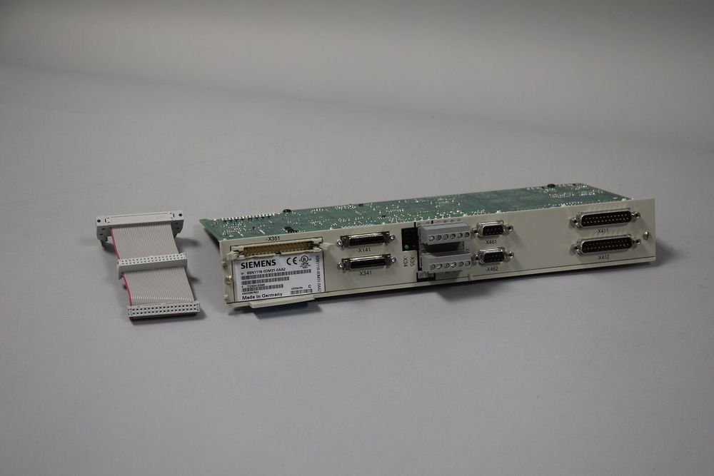 Б/у SIEMENS 6SN1118-0DM31-0AA2