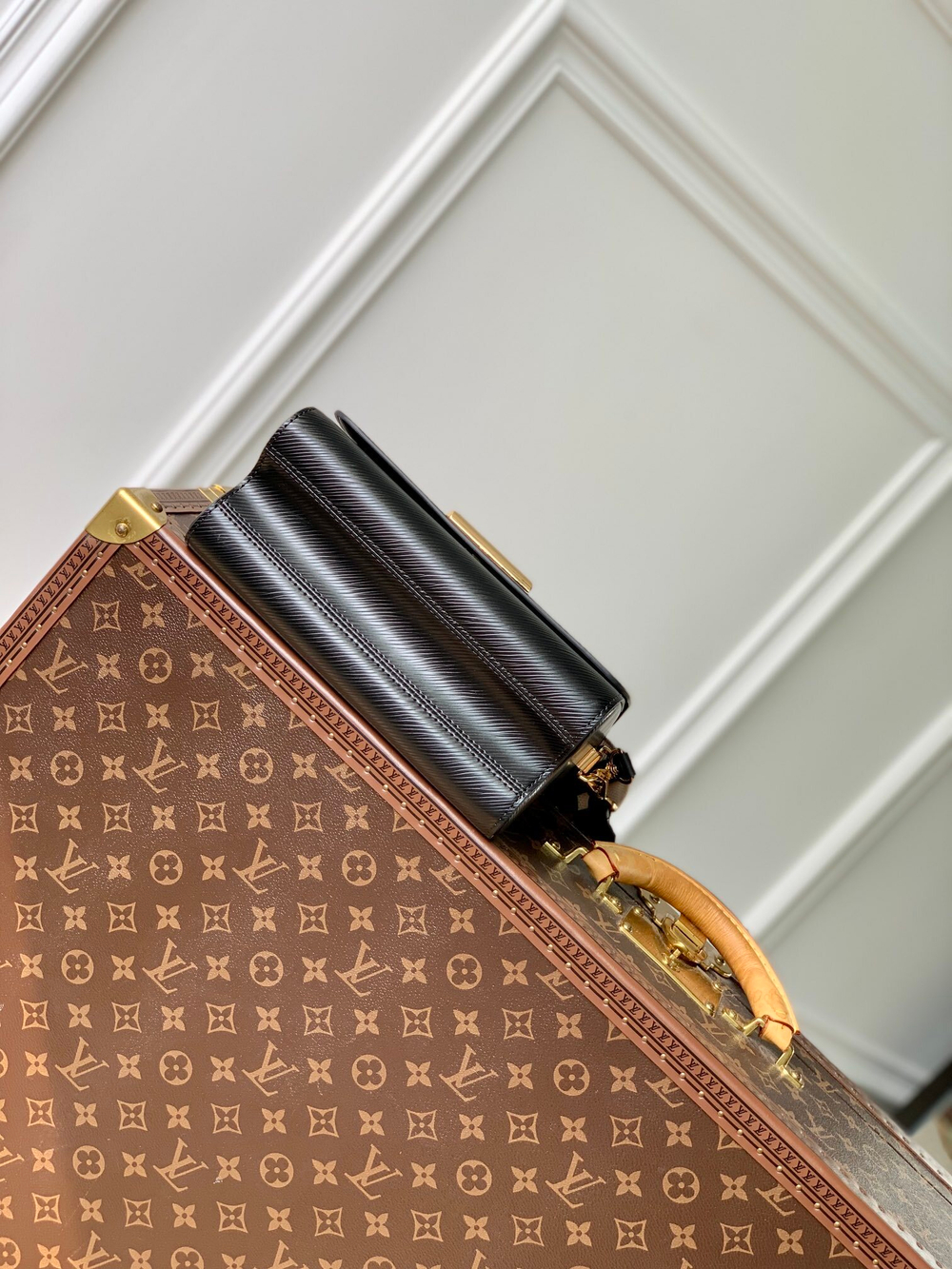 Louis Vuitton Twist MM