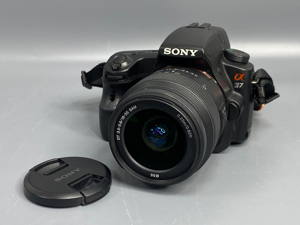 Sony SLT-A33 Kit 18-55