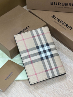Обложка для паспорта Burberry