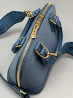 Сумка Louis Vuitton