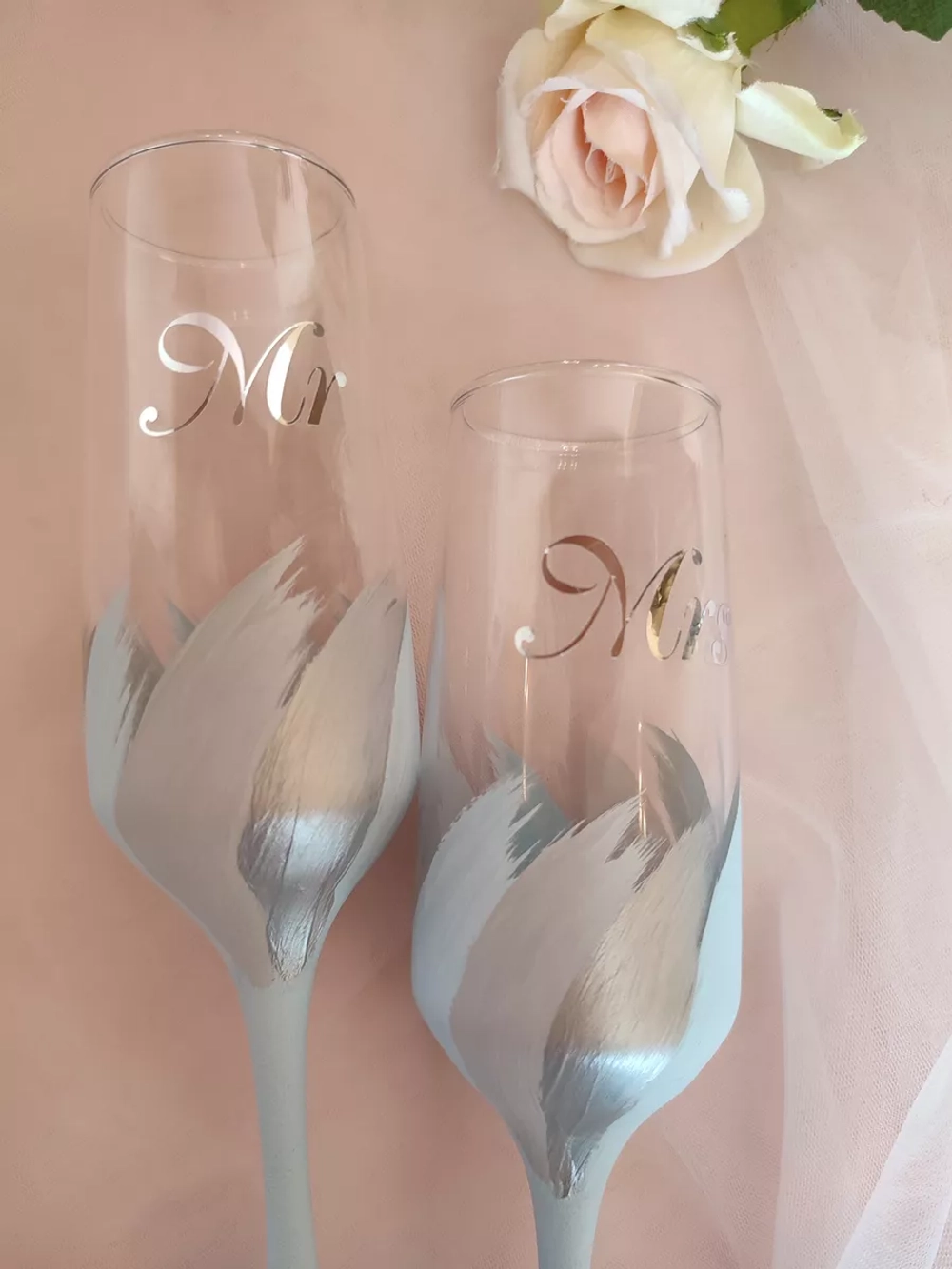 Свадебные бокалы  для молодоженов. Фужеры для шампанского.