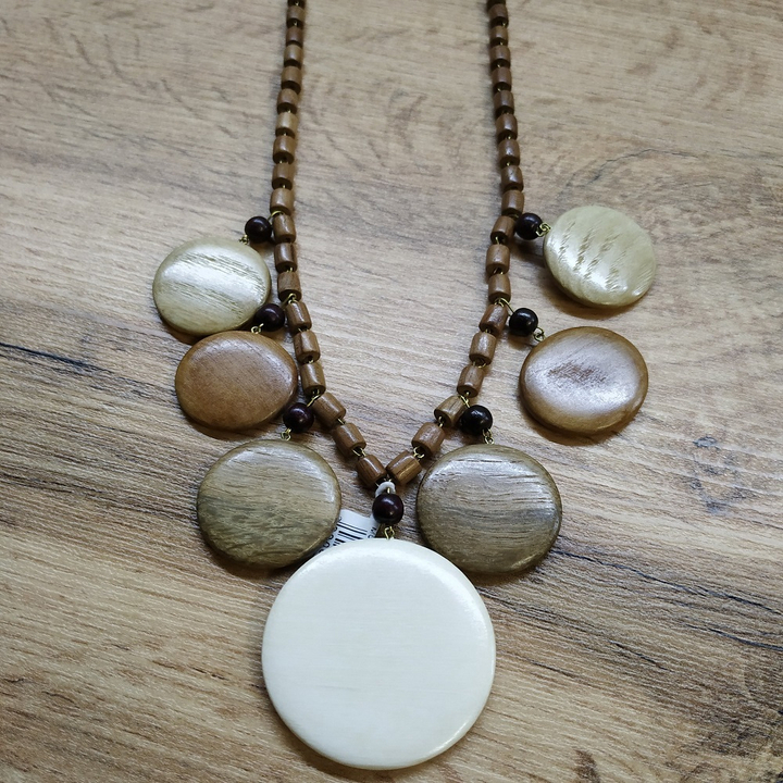 Колье Кристина с монетками, дерево, цвет молочный, коричневый, бежевый, 50 см