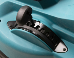 Аккумуляторная газонокосилка Makita DLM481Z