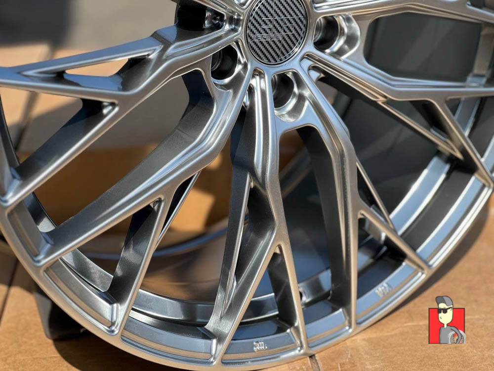 Комплект дисков Vorsteiner 305 20x8.5 et35 5x108