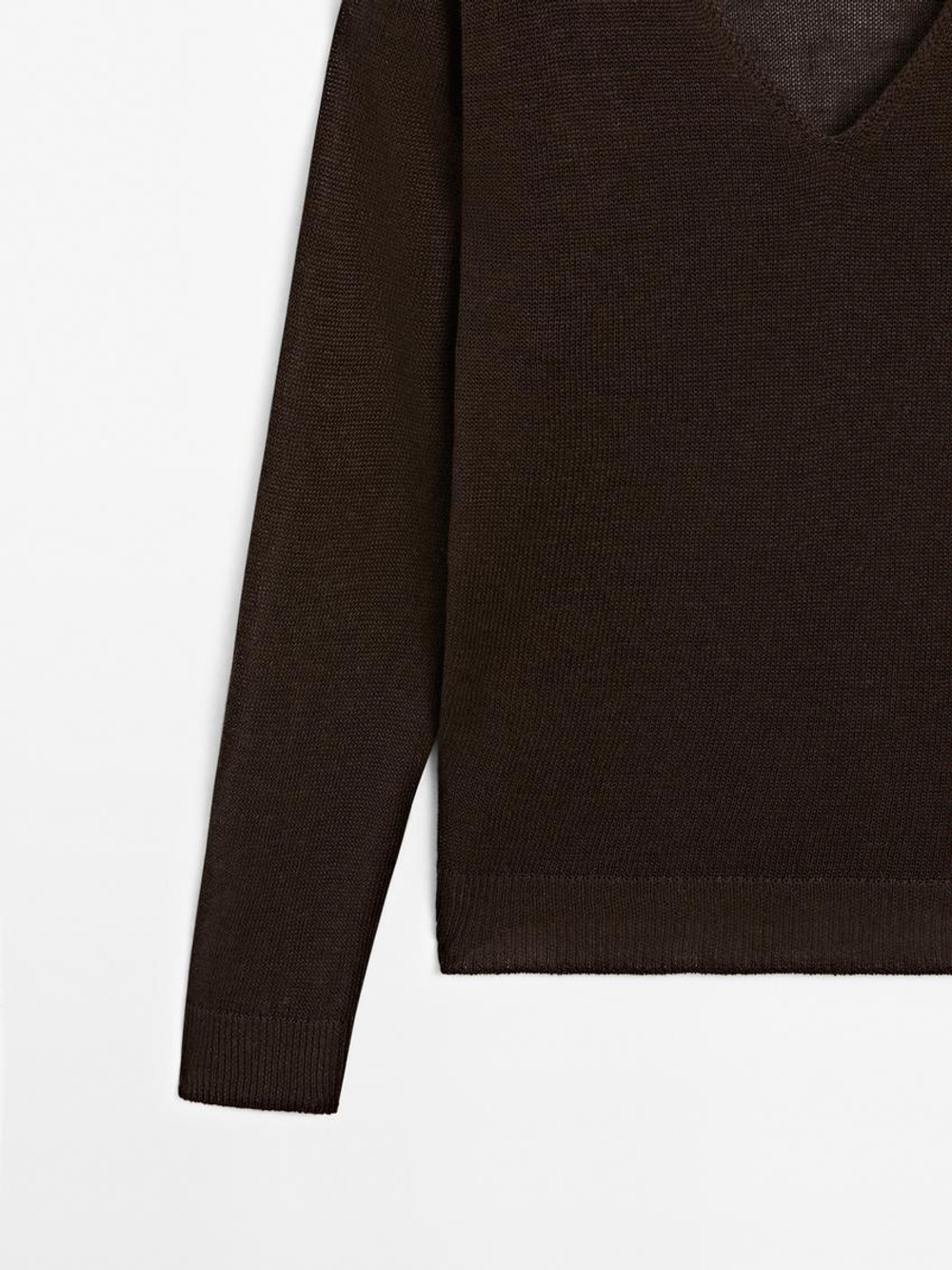 Massimo Dutti Свитер из 100% льна с V-образным вырезом, шоколадный