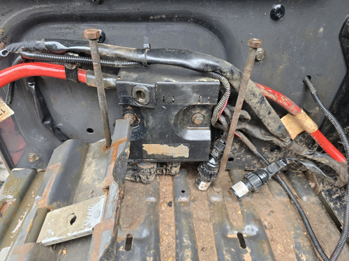 Выключатель массы 2017г