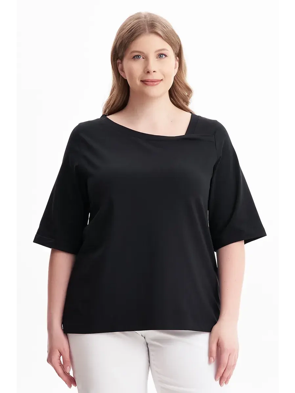 Футболка с широким рукавом