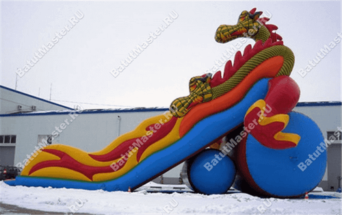 Коммерческий надувной батут "Змей Горыныч 2" 15*7*11 м