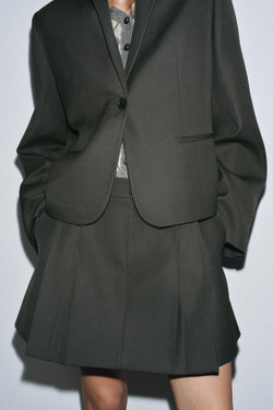 ZARA КОРОТКАЯ ЮБКА СО СКЛАДКАМИ — ZW COLLECTION, ХАКИ