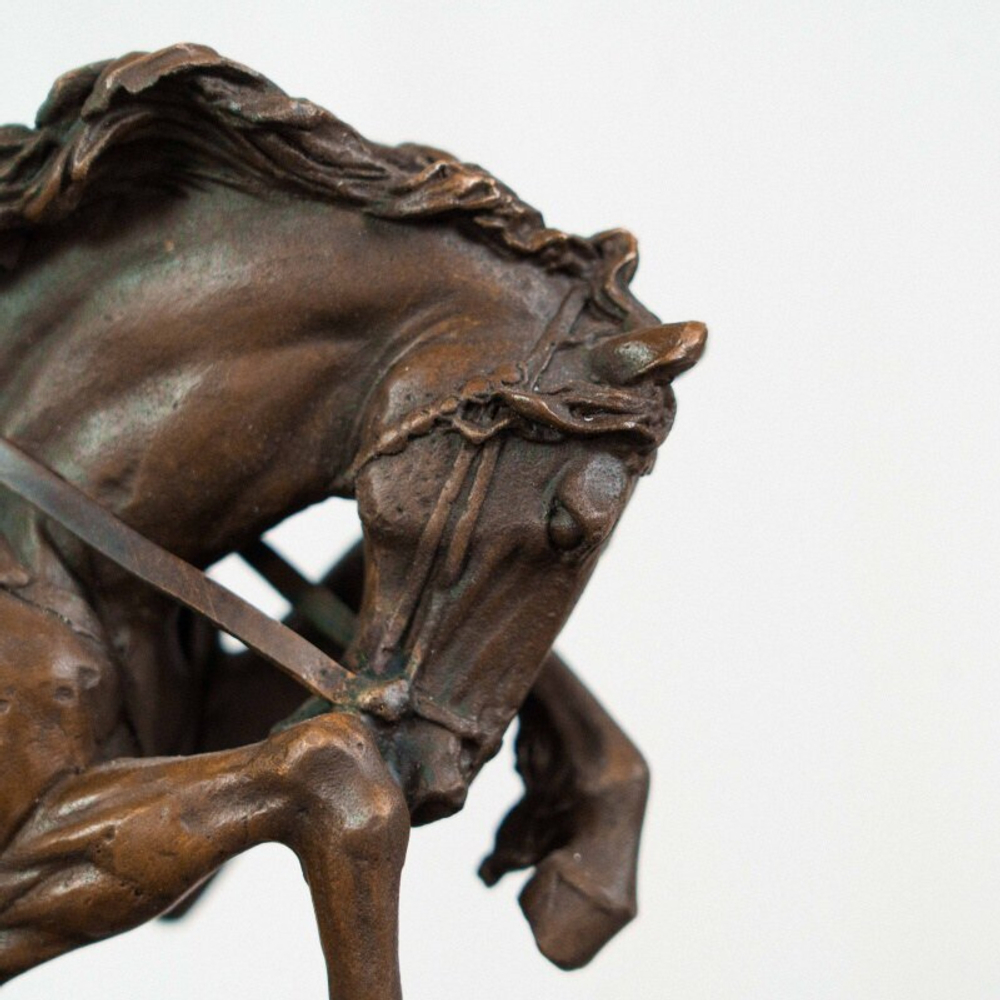 Скульптурная композиция «Конный викинг»