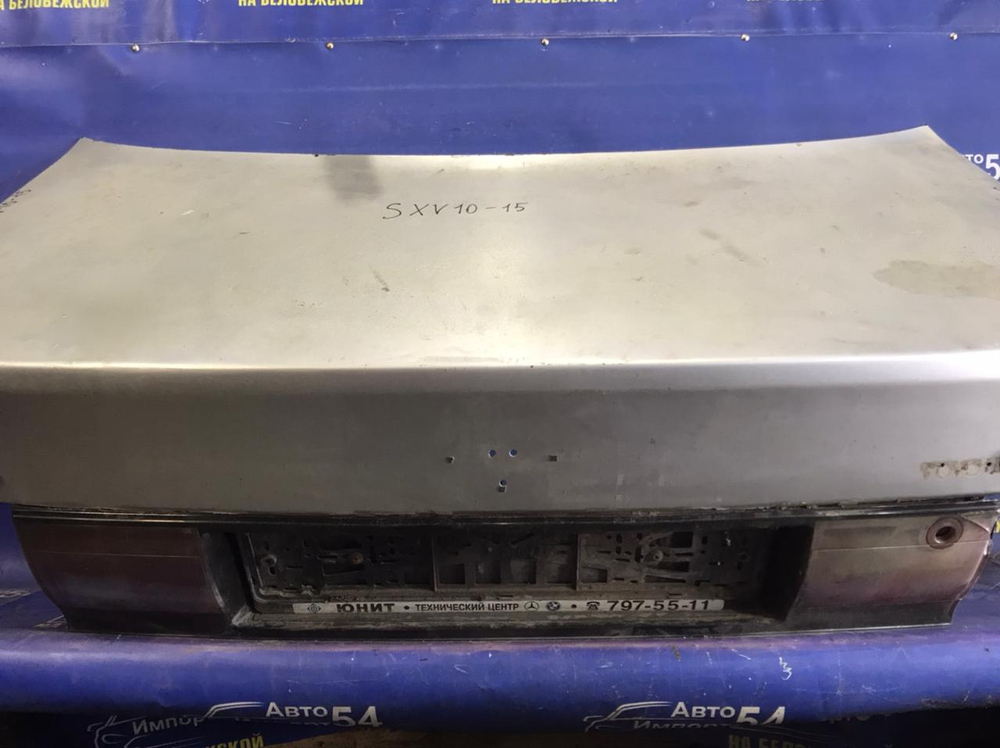Крышка багажника TOYOTA CAMRY 1995