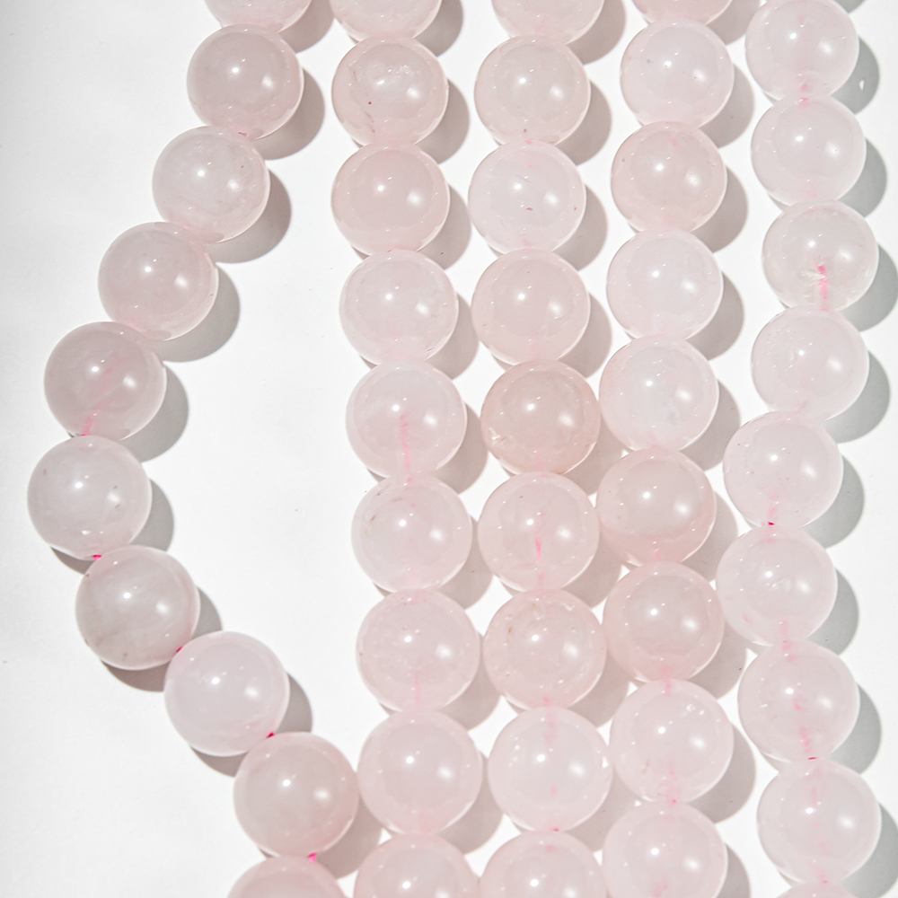 Розовый кварц натуральный, 10,5мм, шар