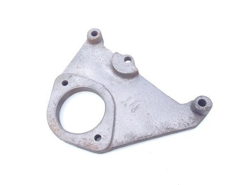 R180 Плита крепления стартера