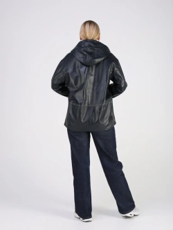 Кожаная куртка демисезонная с капюшоном оверсайз