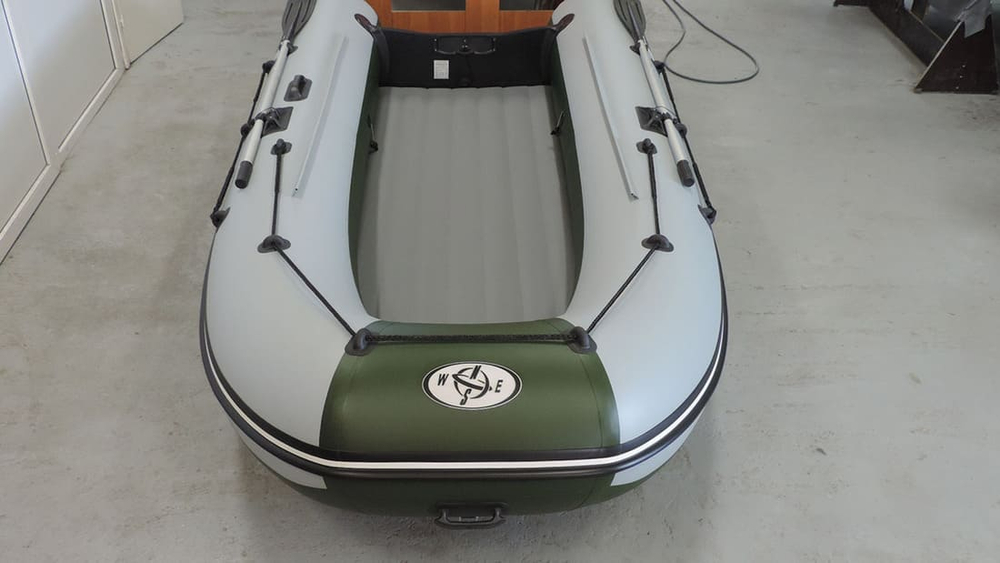 Лодка ПВХ COMPAS 350S