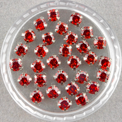 Фианиты шатоны в оправах, Garnet/Platinum