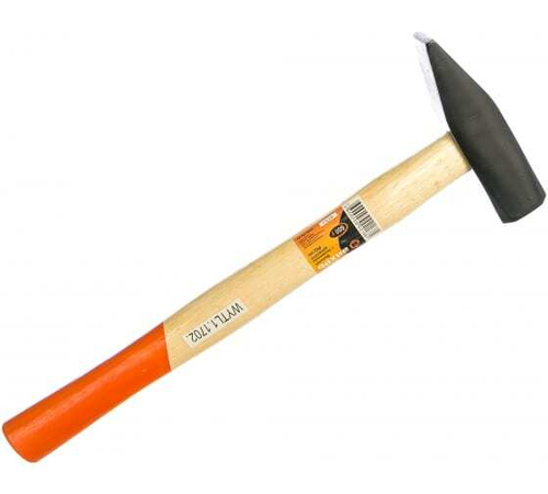 МОЛОТОК ВИХРЬ КВАДРАТНЫЙ БОЕК ДЕРЕВ РУЧКА 600ГР 73/6/8/3