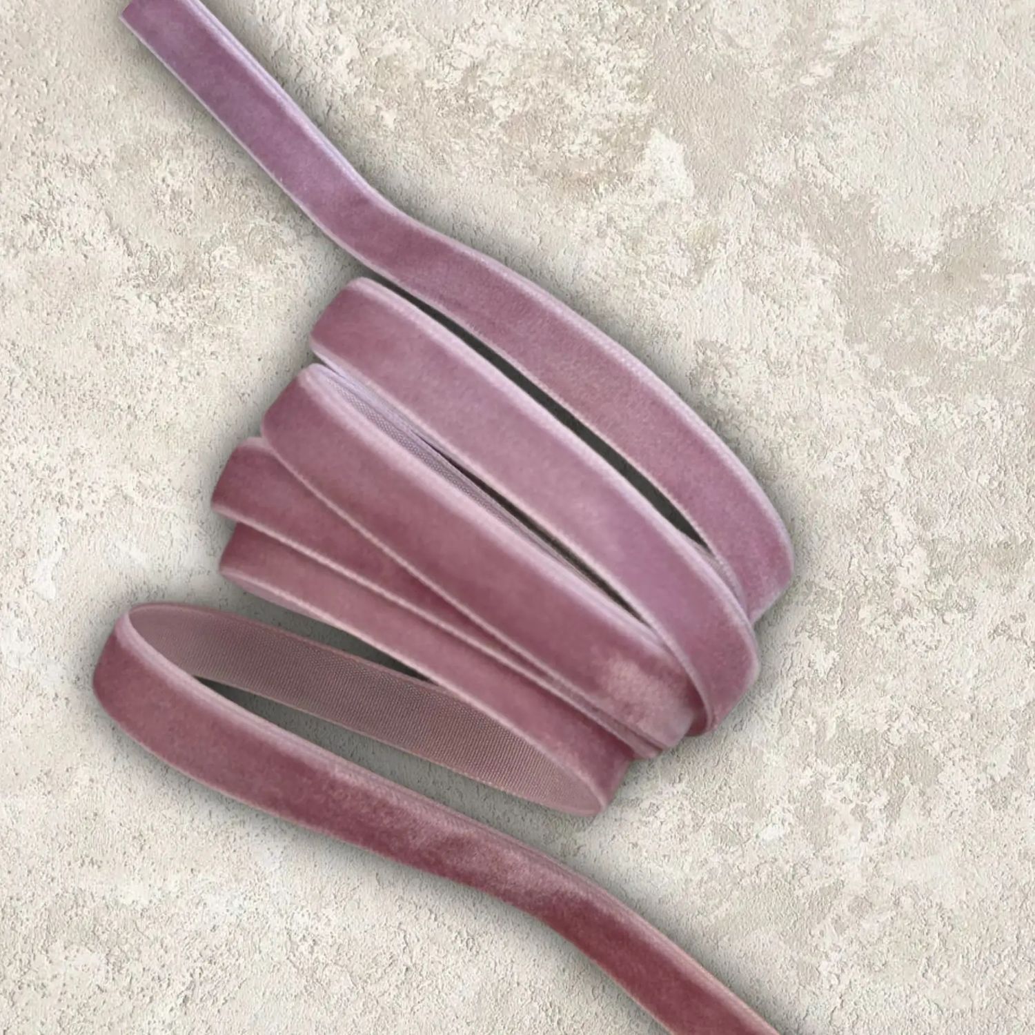 Лента бархатная 1 см пенка №222 (1метр)