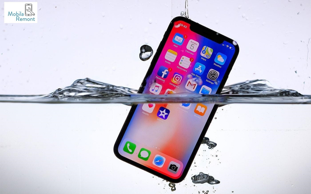 Чистка после попадания в воду iPhone XS Max
