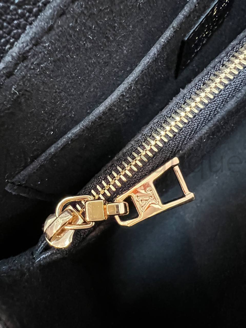Черная сумка Madeleine Louis Vuitton (Луи Виттон) премиум класса