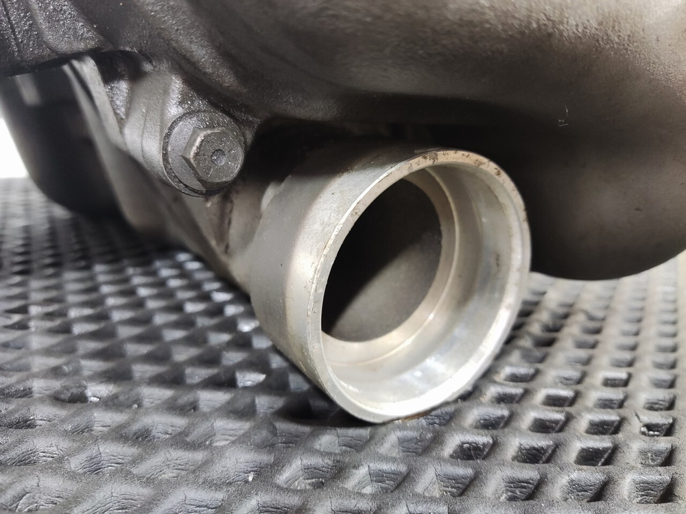 Корпус помпы двигателя 2023