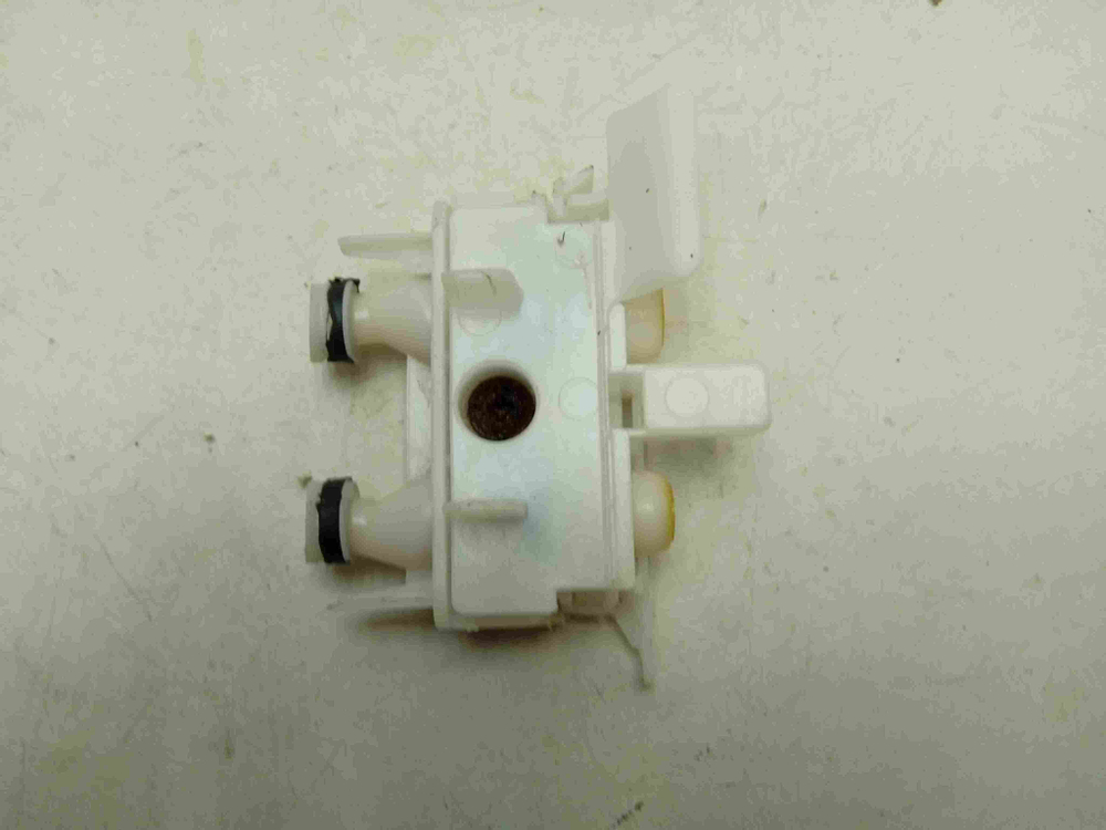 ZWY61023C кт196 Распределитель потока воды для стиральной машины Zanussi ZWY61023C б/у