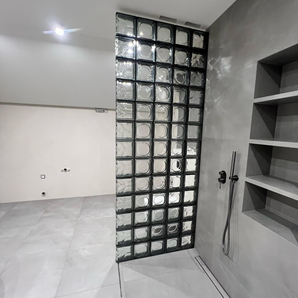 Стеклоблок бесцветный альфа черный бриллиант Vitrablok 19х19х8