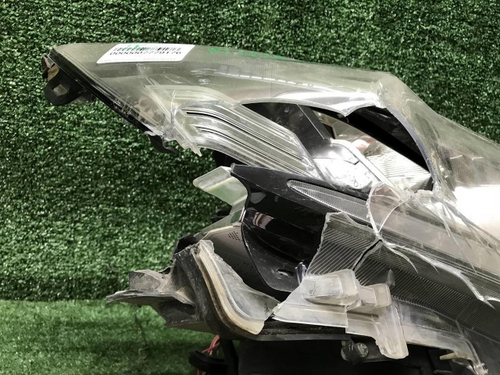 Битая Фара правая Toyota LC Prado 150 (17-нв) LED